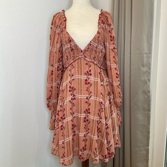 Free People Jackie Smocked Deep V-Neck Mini Dress Floral Print Size S/P - Picture 3 of 14